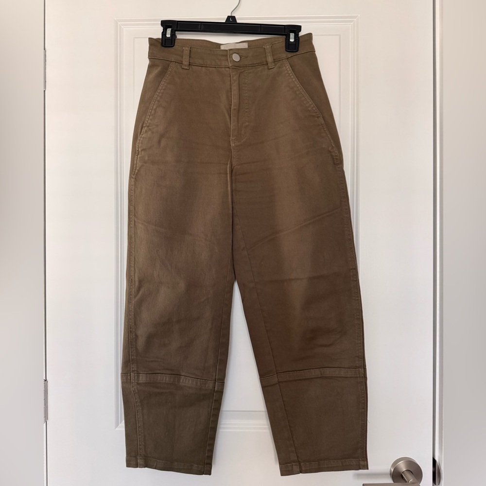 Everlane Women’s Khaki Chinos